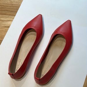 Perfect condition Everlane flats in tulip